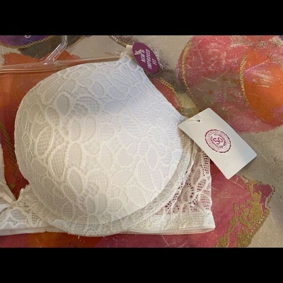 💥SO Push UP  Lace Embroidery Bra Sizes Various - Picture 8 of 10